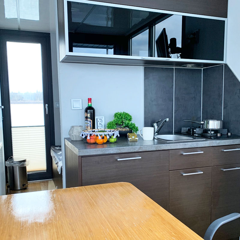 Ostboote - Hausboot mieten - Küche&Essbereich